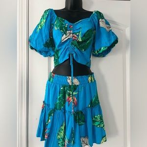 Tropical two piece 🌸🌺🏝️